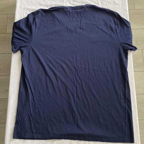 Lacoste Short Sleeved V-Neck XXL (Navy Blue) - Picture 5 of 5